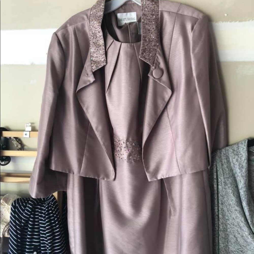 Most go beautiful dress?